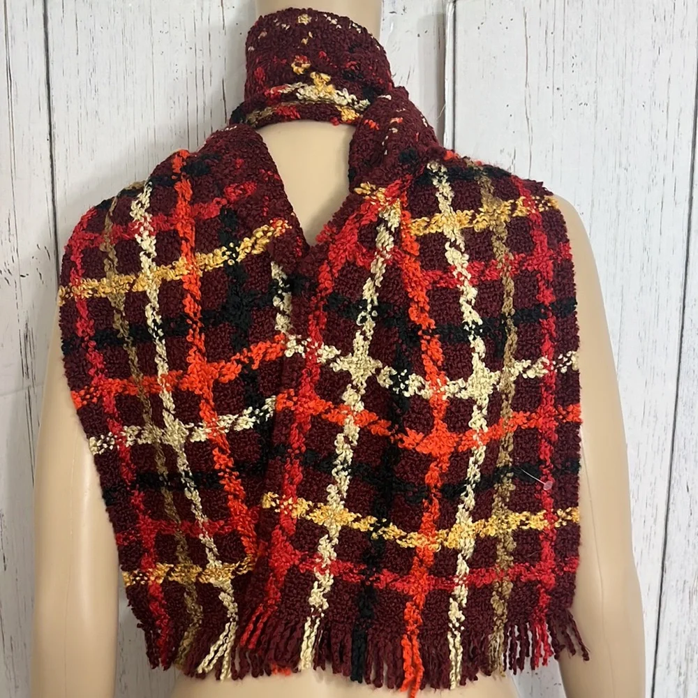 V. FRAAS fraas scarf